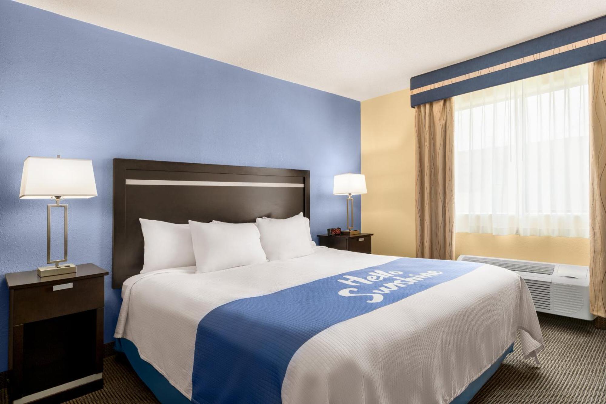 The Cayuga Inn At The Finger Lakes Auburn Exteriör bild