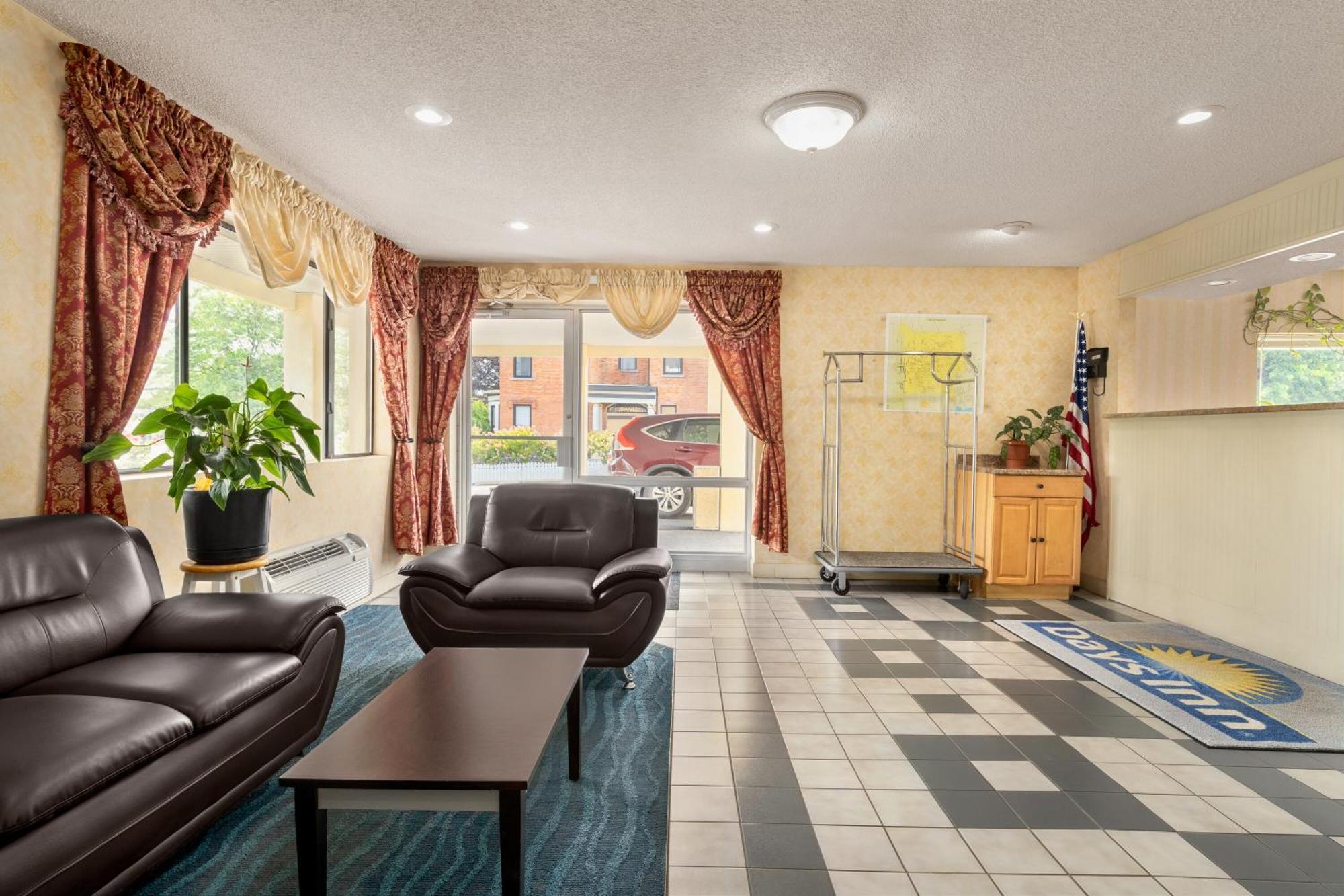 The Cayuga Inn At The Finger Lakes Auburn Exteriör bild